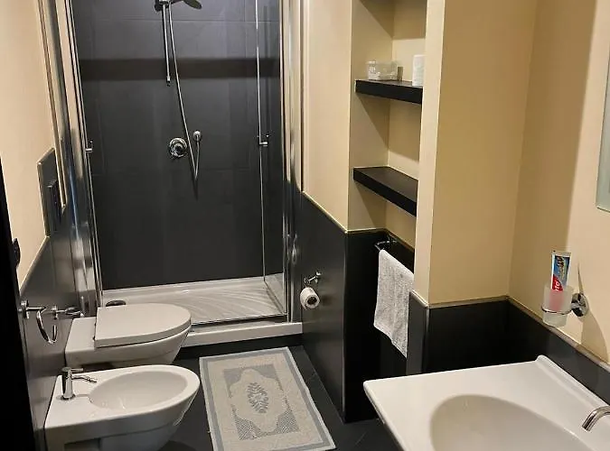 Casa Adorno * צ'פאלו